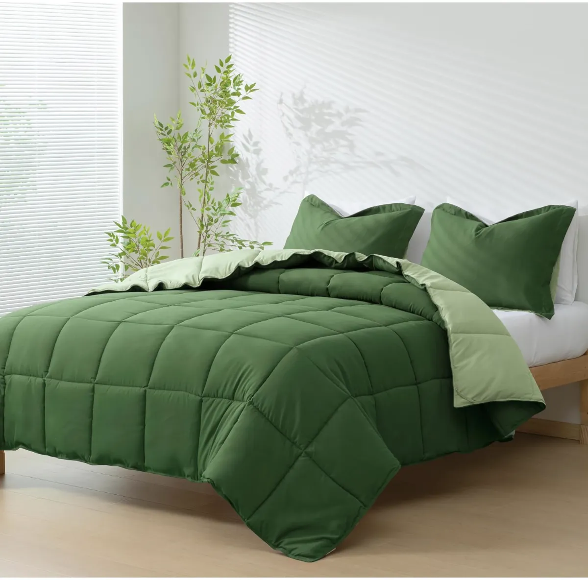 3pc Green Queen Size Comforter Set